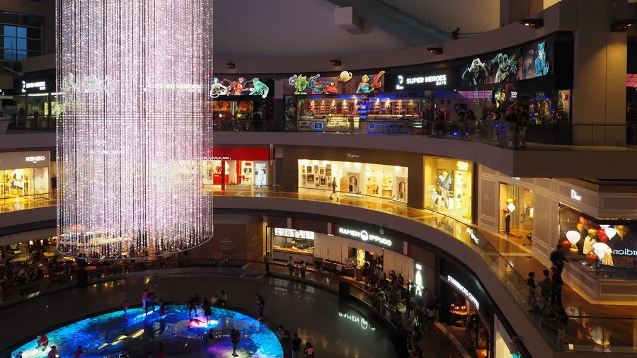 Singapore shoping mall