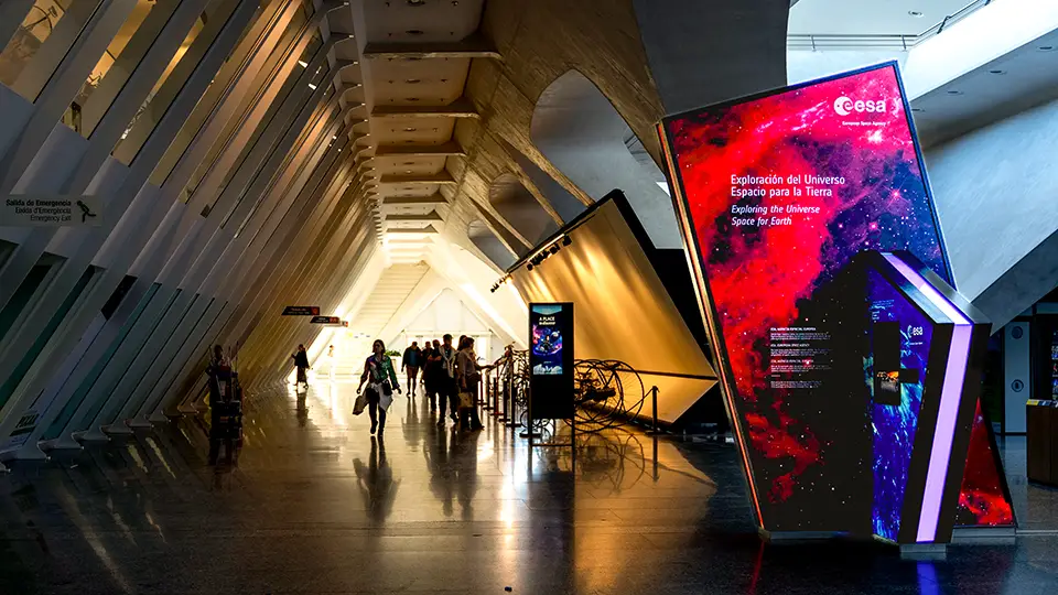 Science Museum in Valencia, city of tomorrow ground flor