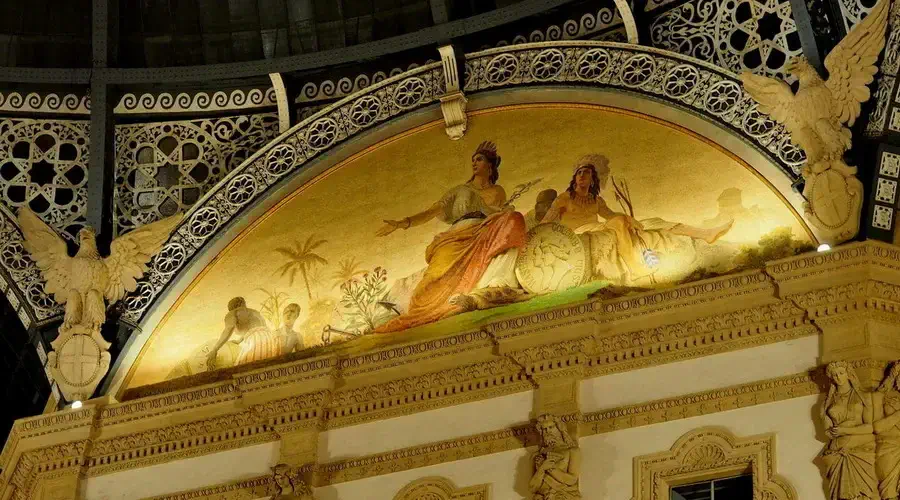 Symbols and decorations in the Galleria Vittorio Emanuele II in Milan