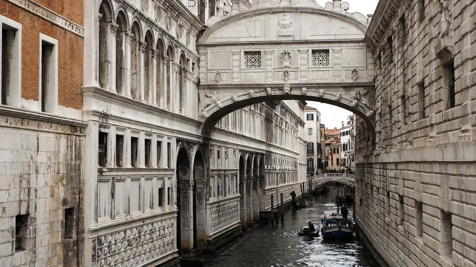Bridge of Sighs in Venice