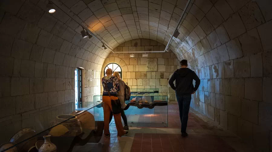 Alicante Santa Barbara Castle museum