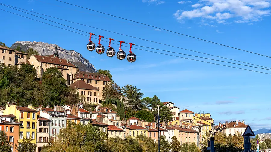 Visiting the Bastille in Grenoble