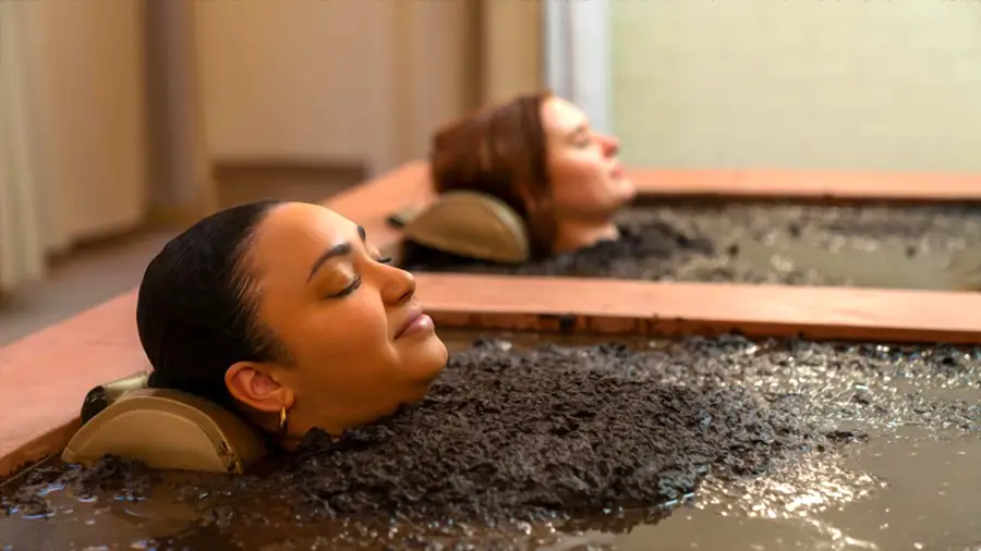 Mud baths and other therapies that bring youth and health