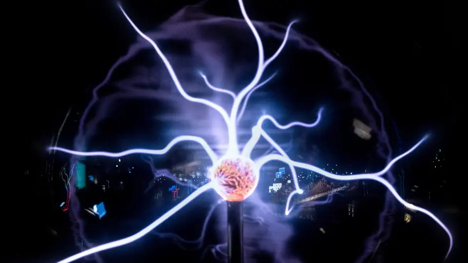 Electricity and electrostatic energy