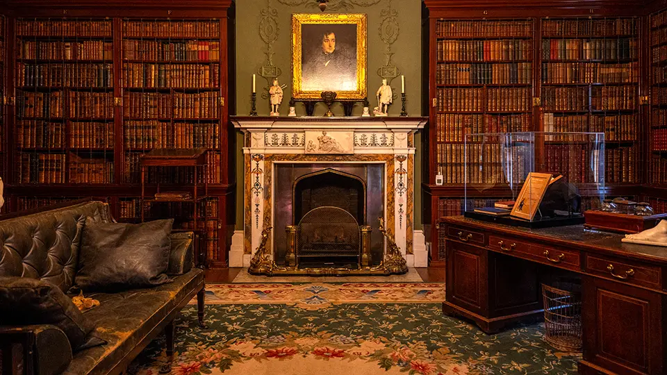 Hughenden Manor and my favourite place, the library