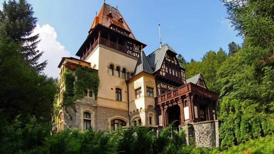 Visiting Castle in Fast-Paced Mode