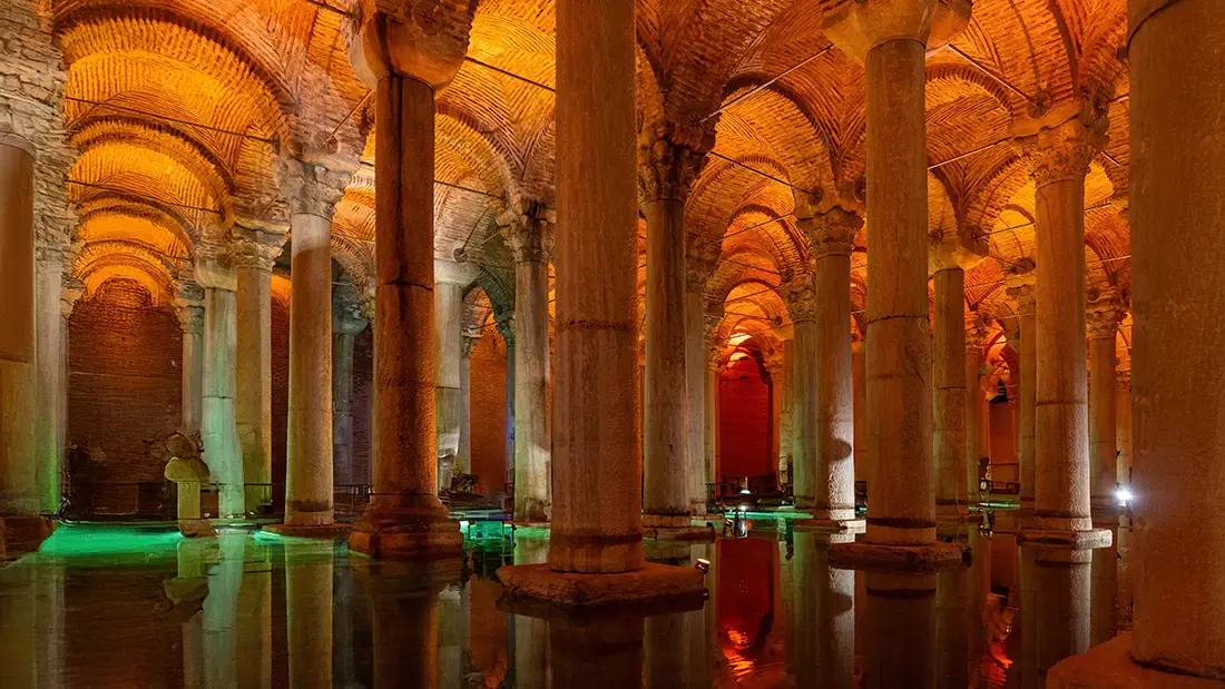 The Basilica Cistern In Istanbul Historic Underground Water Tank Get The Basilica Cistern In Istanbul Historic Underground Water Tank Get