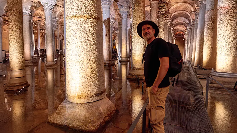 Peter Smith. Basilica Cistern Istanbul in Turkiye.
