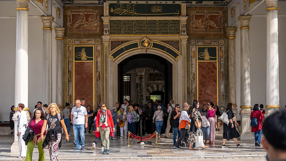 Gate of Felicity in topkapi in Istanbul