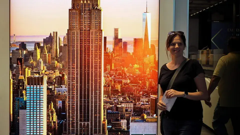 Empire State Building tour, information, and curiosities