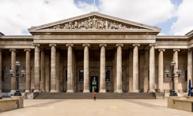 British Museum in London history and famous exhibits