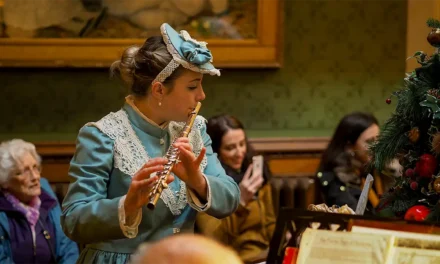 Christmas in England Christmas traditions and customs