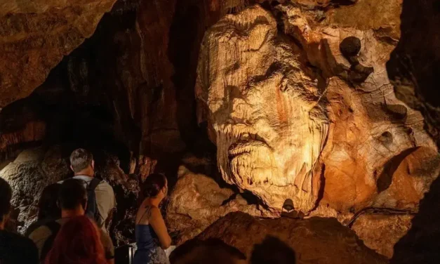 Kents Cavern beautiful caves in Torquay, West England