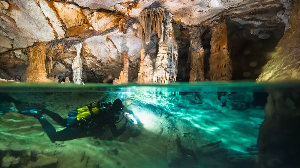 Cosquera Cave in Marseille.