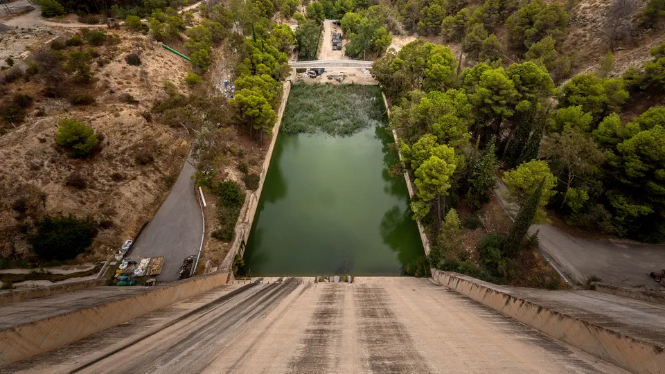 Amadorio Dam reservoir on the Costa Blanca.